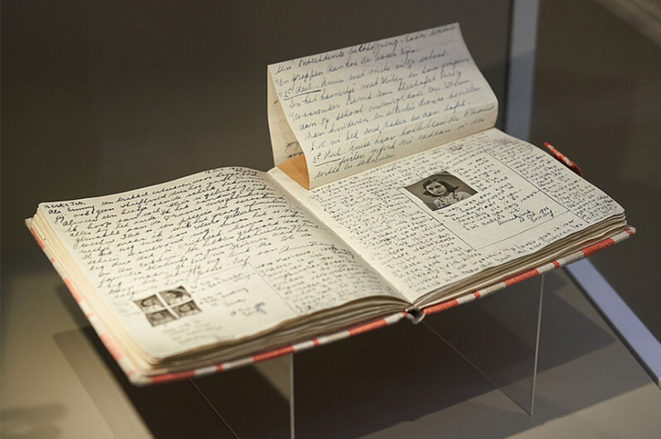 Anne_Frank_Tag_2023_Foto_Gregor_Zielke_Kopie_Tagebuch