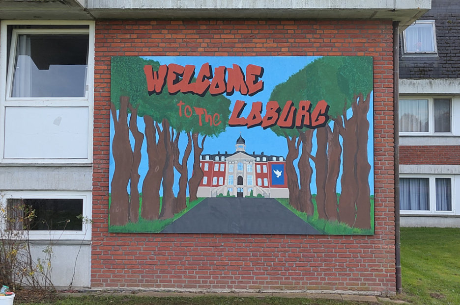 Welcome to The Loburg (2)